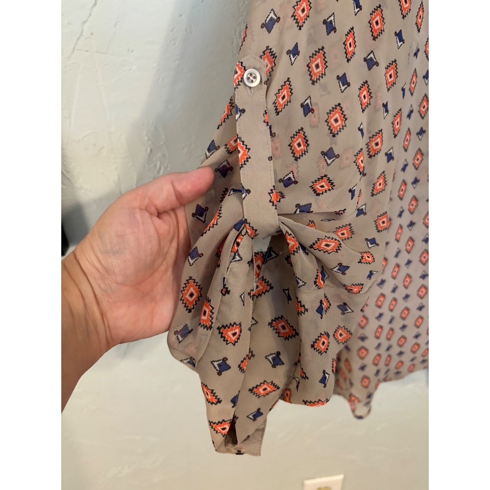 Pleione Womens 3X Tan Geometric Diamond Print Roll Tab Sleeve Blouse Top - Picture 3 of 7